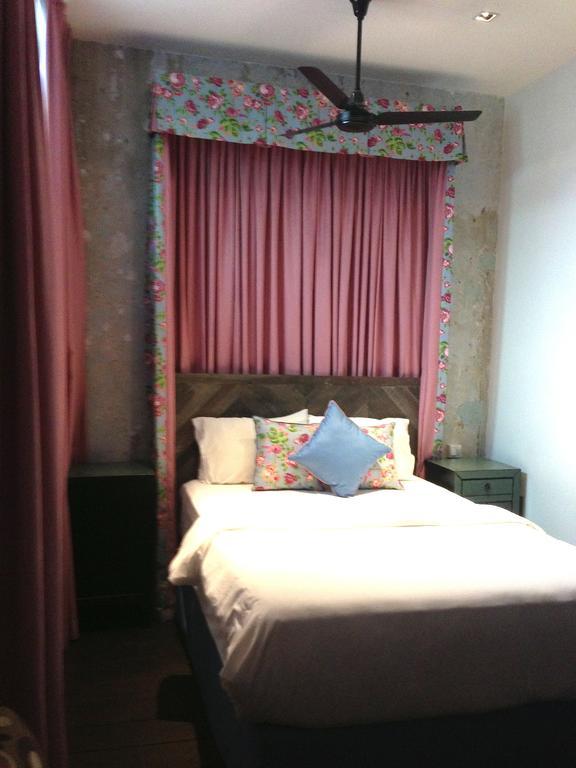 Rabbit Carrot Gun Aparthotel Singapore Phòng bức ảnh